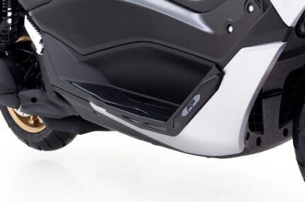 SLIDER FLOOR BOARD YAMAHA NMAX V3
